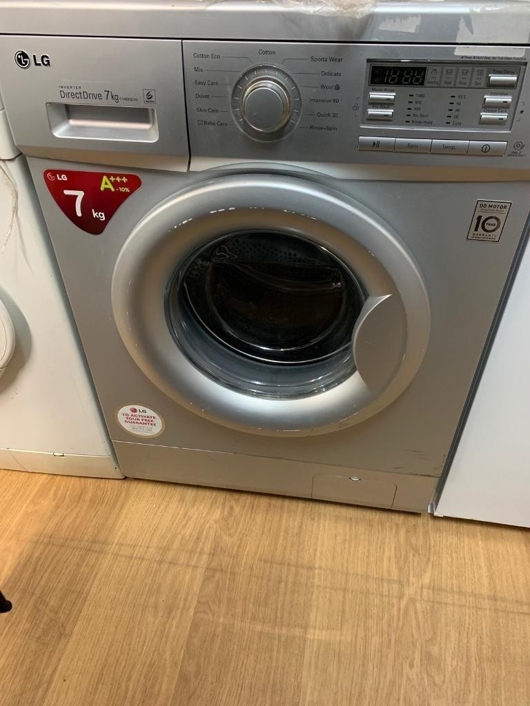 Reconditioned LG washing machine direct drive 7 kg 14 spin A+++ in