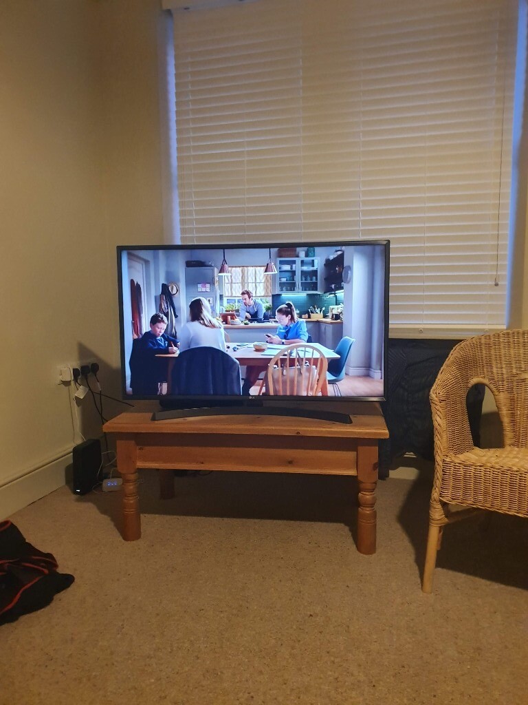 LG 43 Inch Smart Ultra HD TV with HDR - Great picture and sound! | in