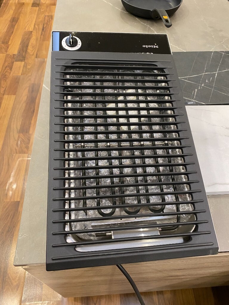 Miele indoor built in Barbeque Grill in Abingdon, Oxfordshire Gumtree