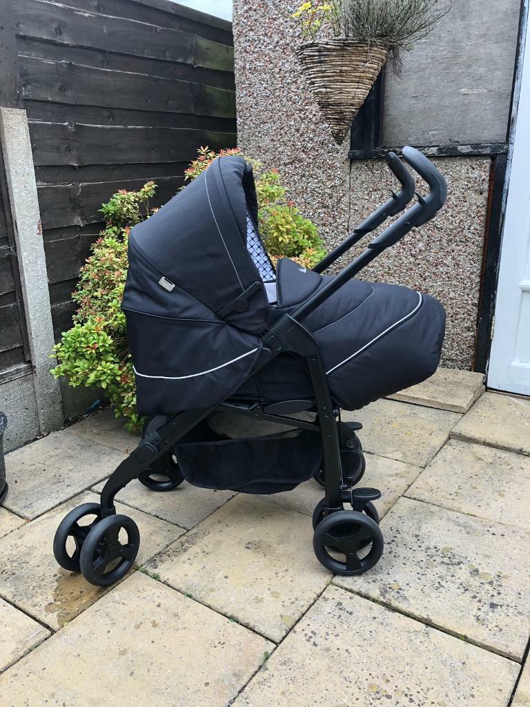 Silver cross 3D monochrome travel system in Droylsden, Manchester