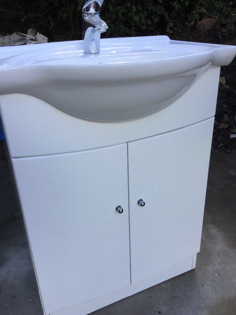 Bathroom basin in in Nailsea, Bristol Gumtree