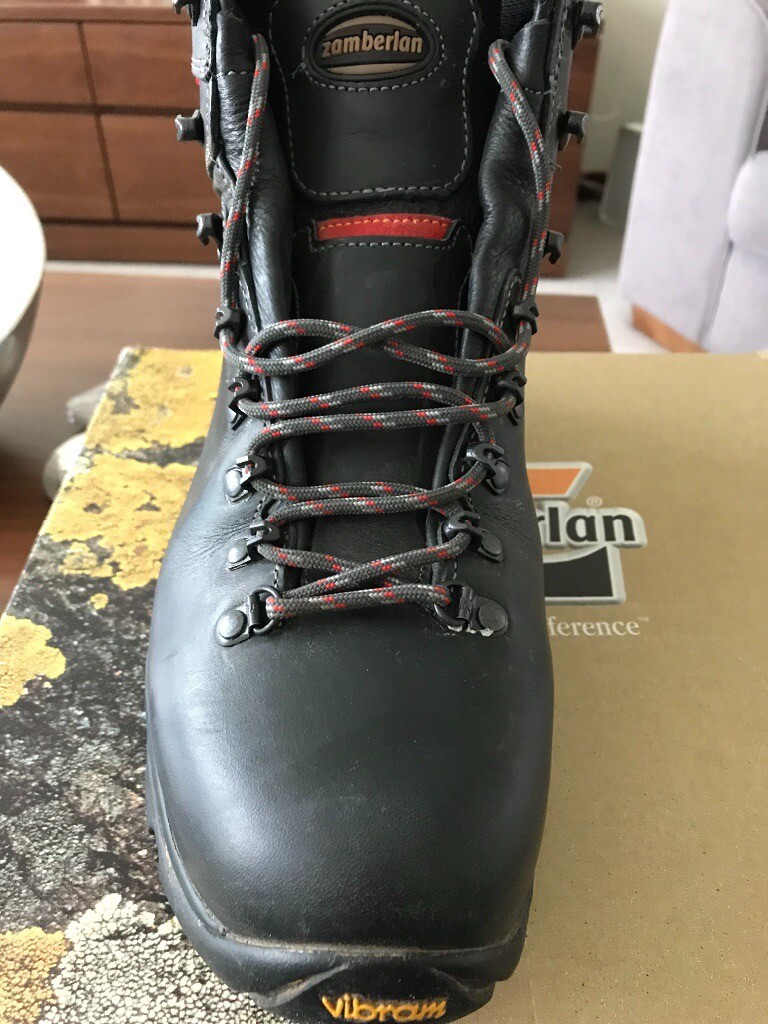 basketball shoes 10