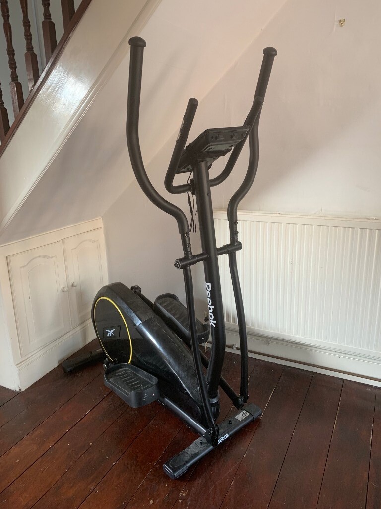 Reebok ZR8 Cross Trainer/ Elliptical Machine. Fantastic Model. Great