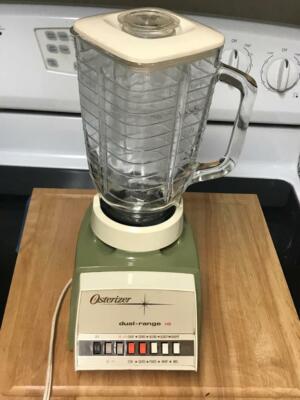 VINTAGE OSTERIZER DUAL - RANGE 10 SPEED BLENDER MODEL 833