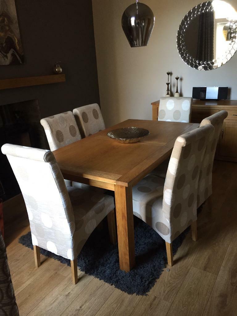 Solid oak table and 6 dining chairs | in Dundee | Gumtree