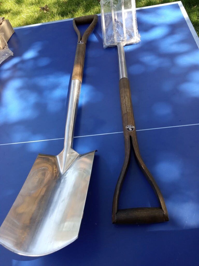 Garden spade and fork set in Grappenhall, Cheshire Gumtree