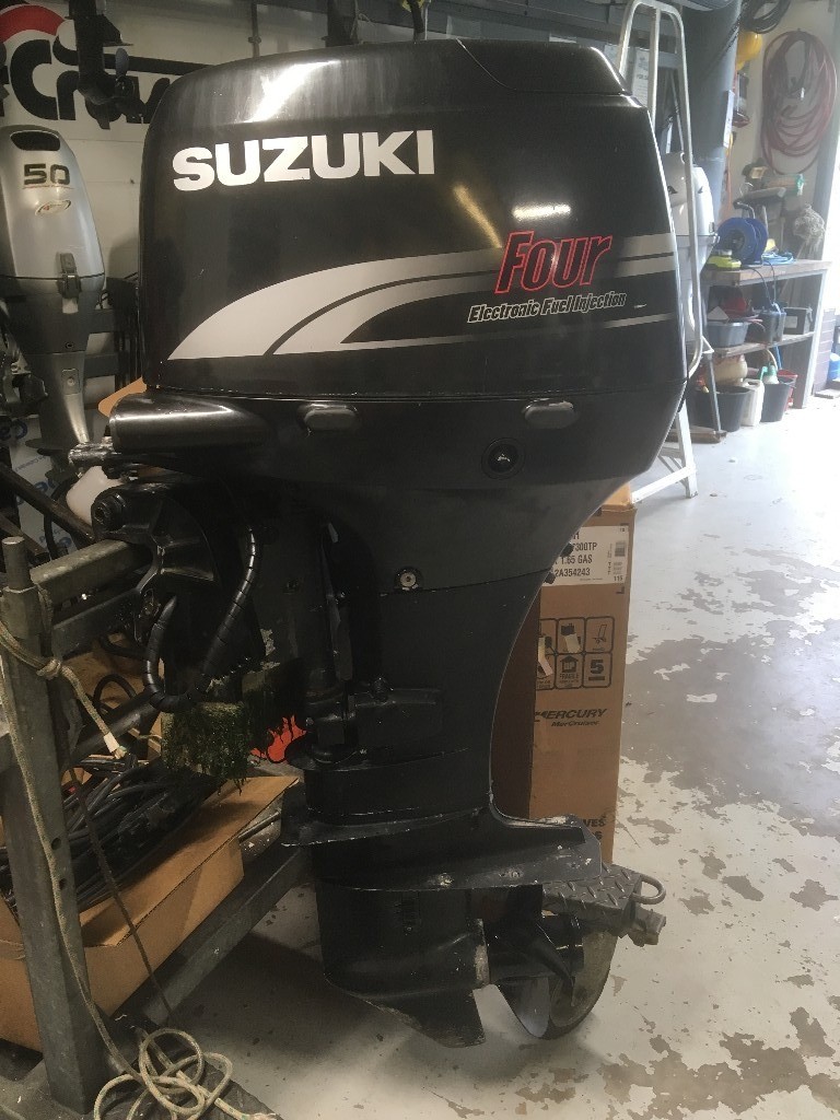 Suzuki DF 50 HP Four Stroke Outboard Boat Engine Motor in Brixham