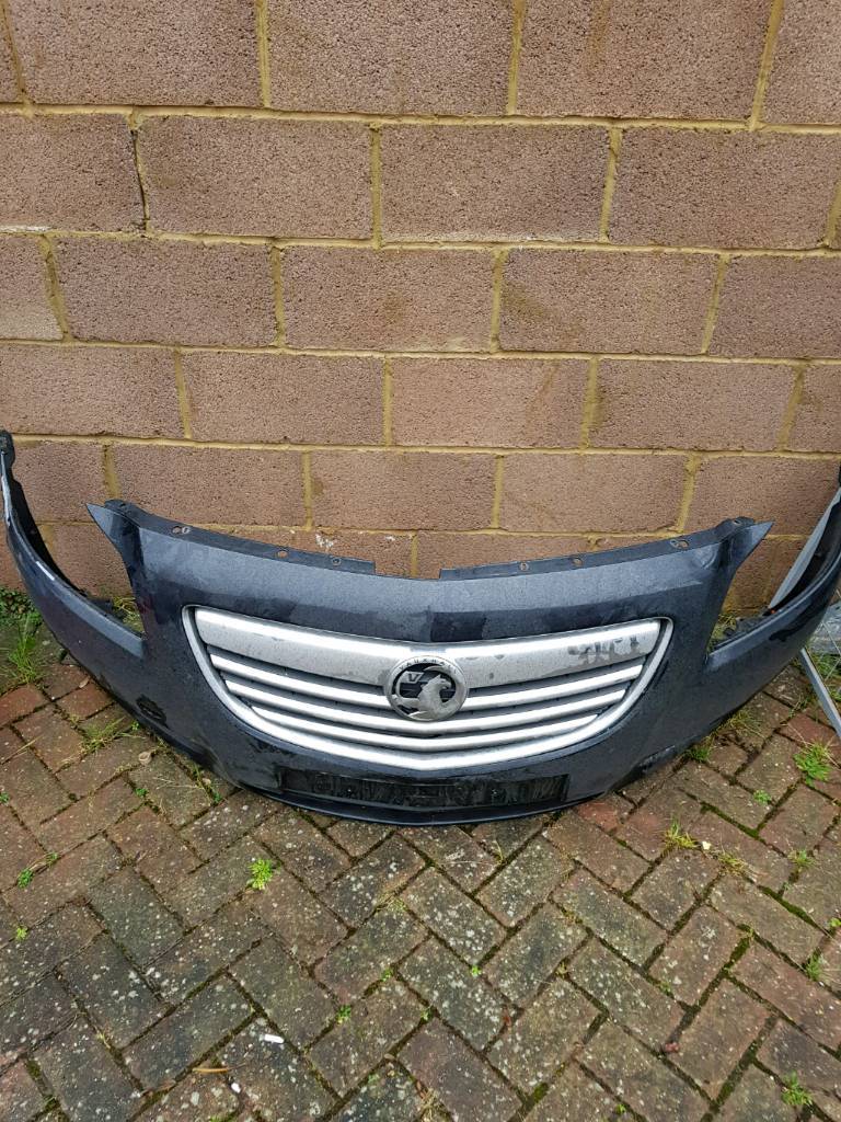 Vauxhall insignia front bumper black in High Buckinghamshire