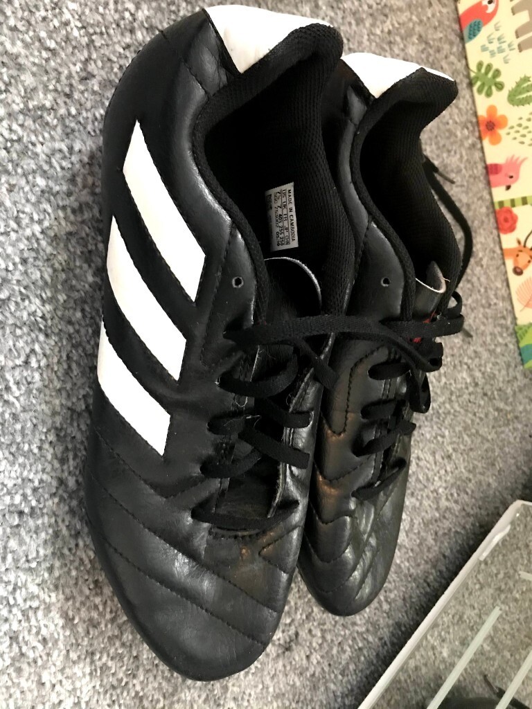 Mens / Boys Addidas football boots in Worcester, Worcestershire Gumtree