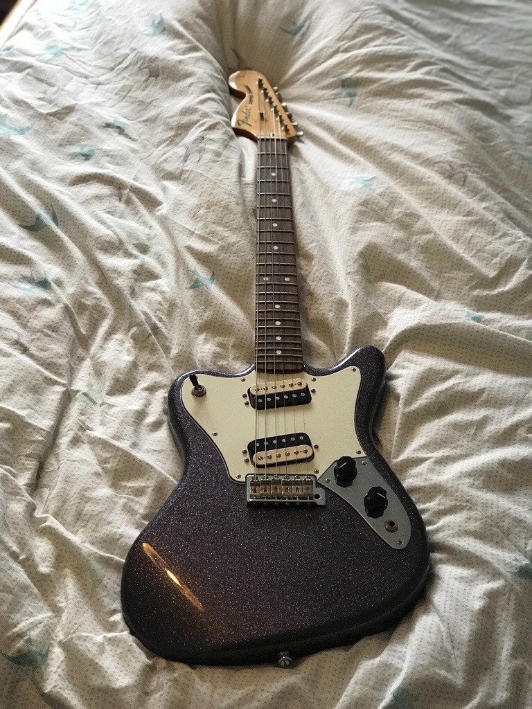 Fender Pawn Shop Supersonic guitar in very good condition. in