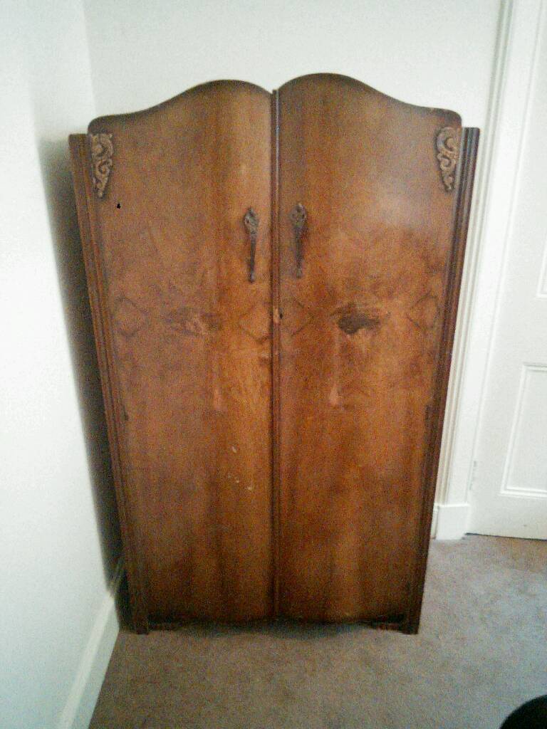 Old Fashioned Wardrobe In Ferry Road Edinburgh Gumtree
