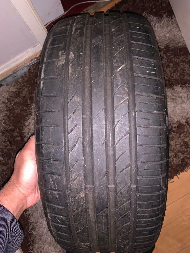 Trocmoh tyre 225 40 19 tyre | in Kilburn, London | Gumtree