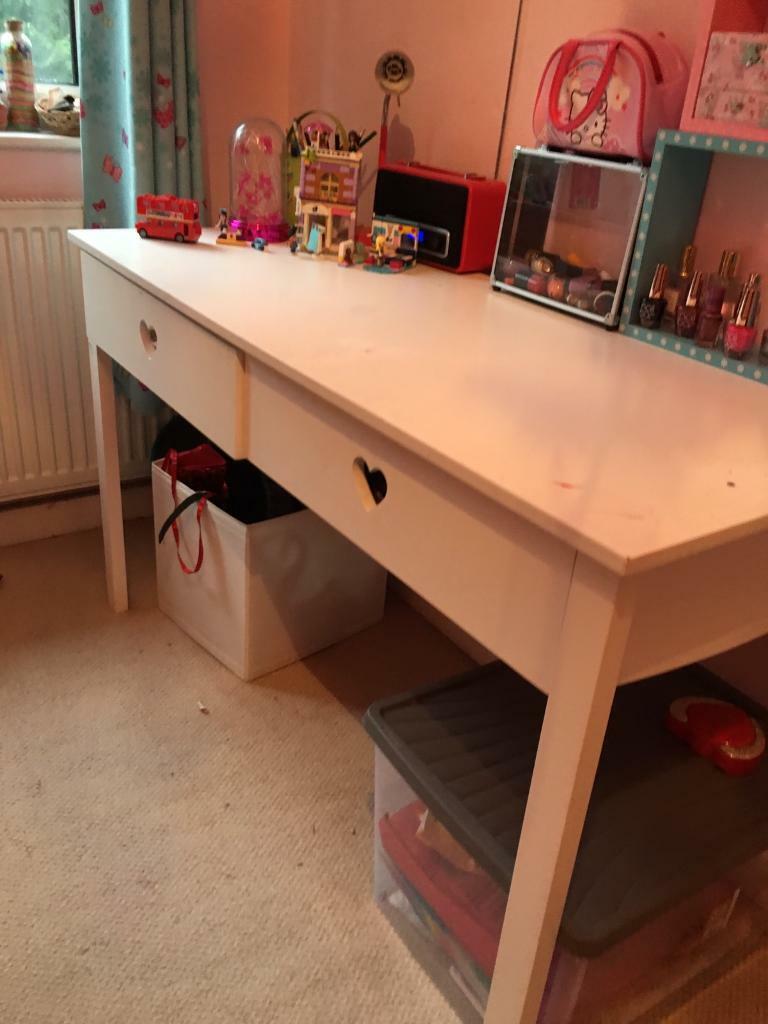 Girls White Desk In Blaby Leicestershire Gumtree