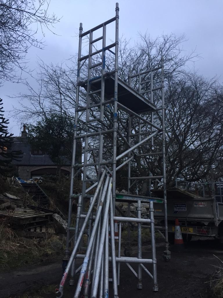 Youngman Boss single width scaffold tower
