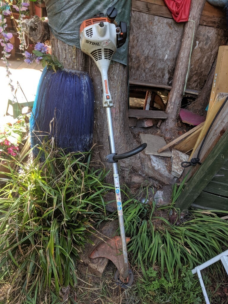 stihl fs45 petrol strimmer