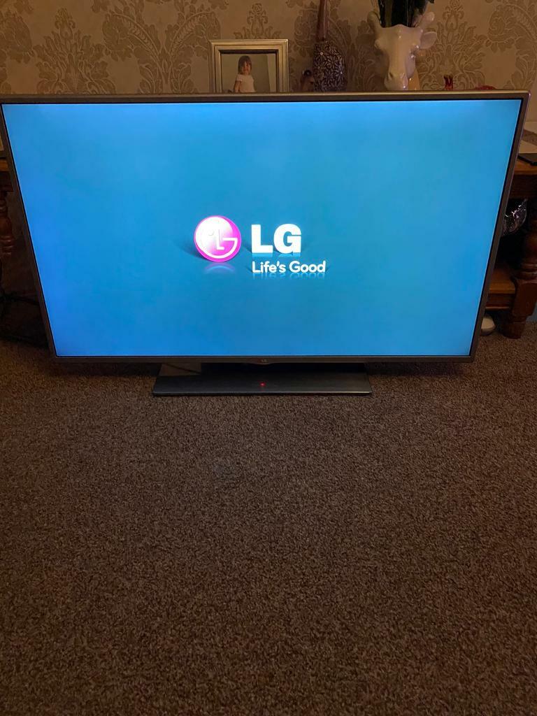 LG 42LB580V 42inch Widescreen 1080p Full HD WiFi Smart TV with
