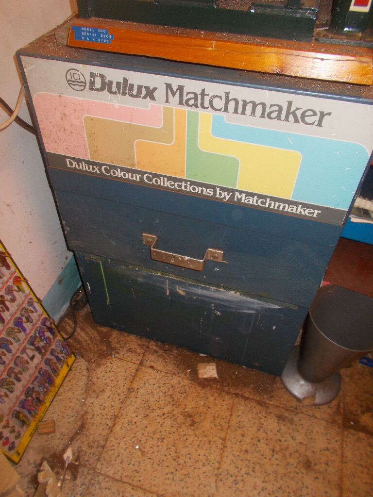 Dulux Matchmaker Electric Paint Mixing Machine in Jedburgh, Scottish