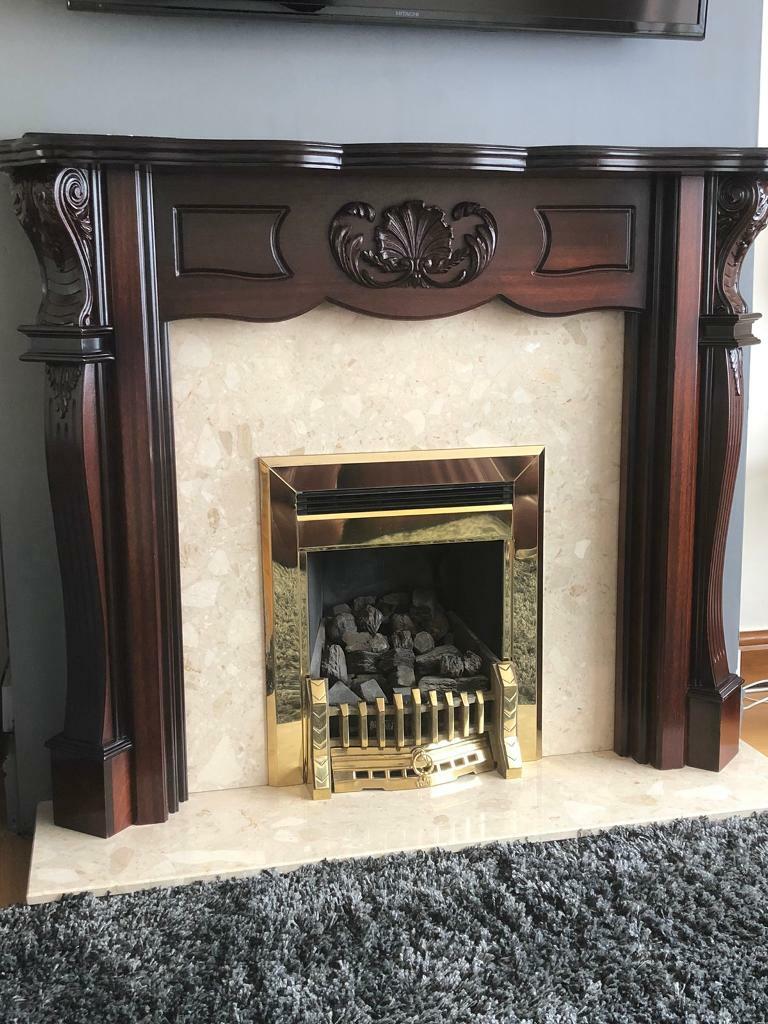 Mahogany fireplace/Valor gas fire in Newcastle, Tyne and Wear Gumtree