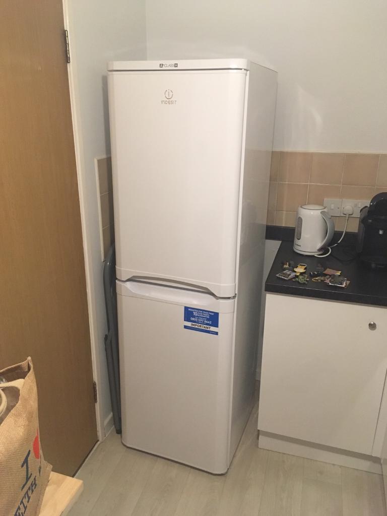 Indesit fridge freezer spares or repair in Trinity, Edinburgh Gumtree
