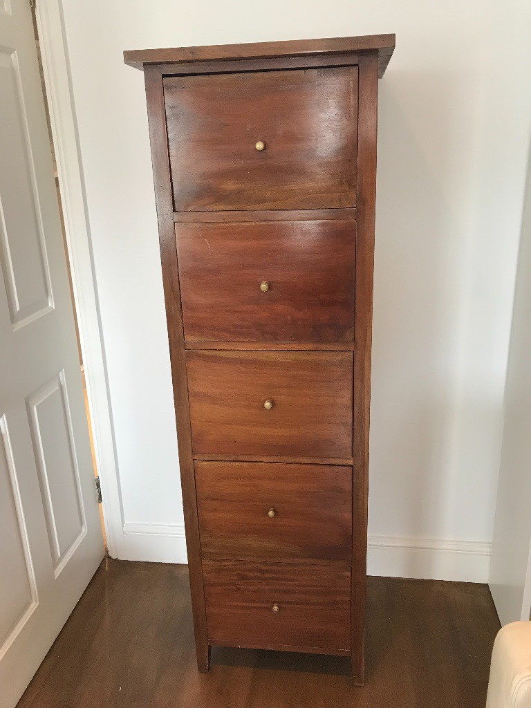 Beautiful wooden tall boy/ chest of drawers Used but in good