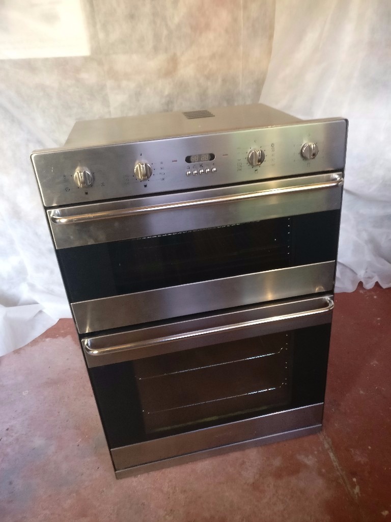 Smeg DO4SS5 Electric Built In Double Oven in Rochester, Kent Gumtree