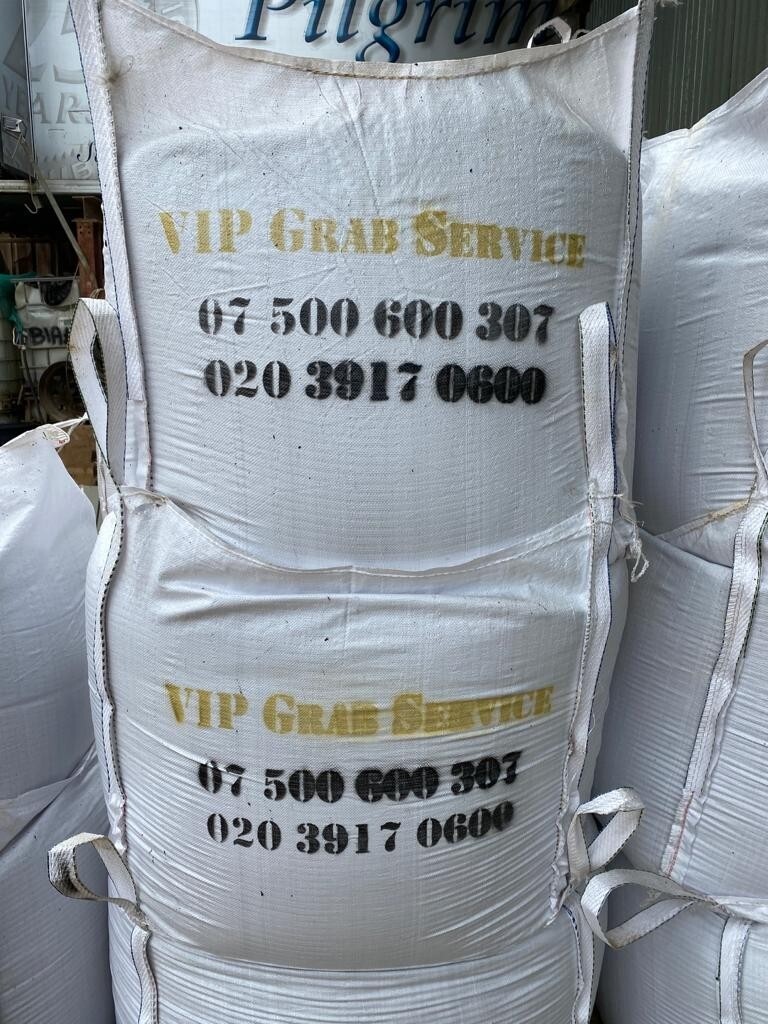 SHARP SAND 1 TONNE JUMBO BAGS OR LOOSE / LONDON in Greenford, London