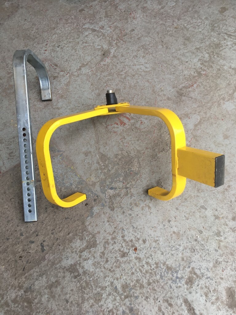 Milenco Caravan Wheel Lock in Paisley, Renfrewshire Gumtree