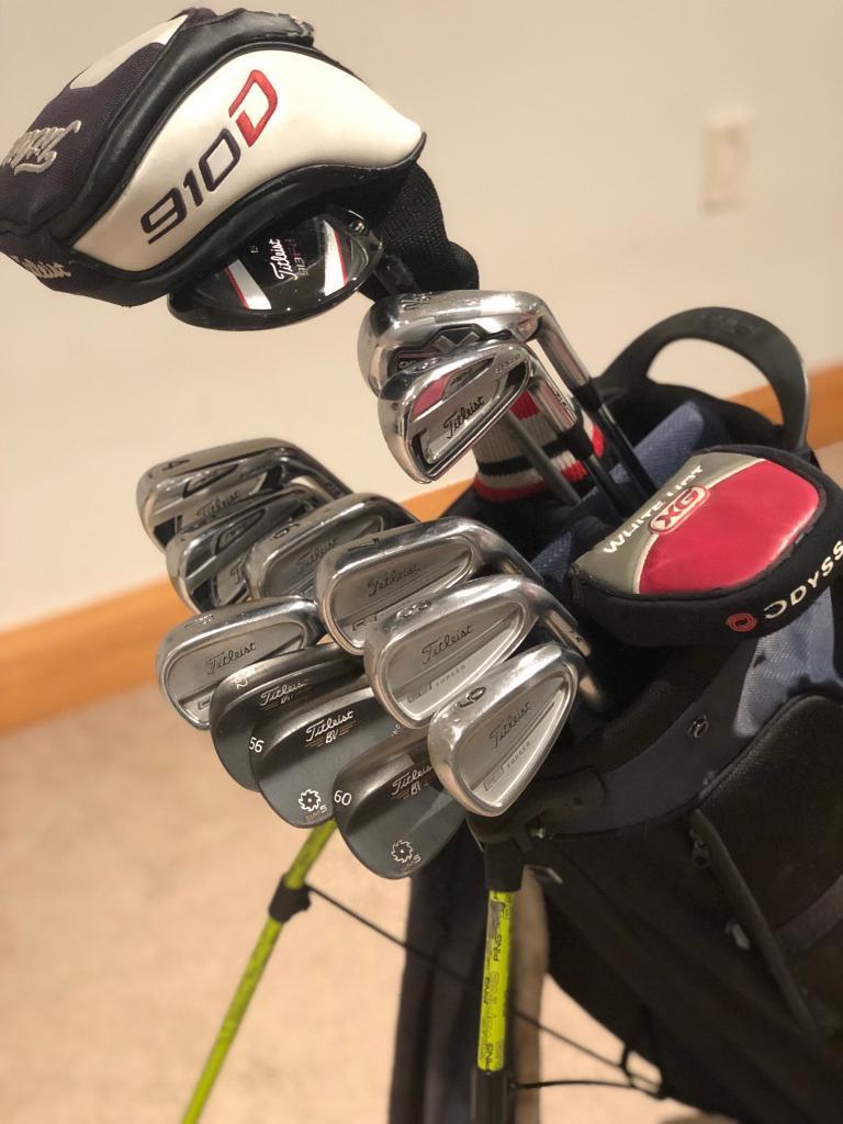 Full Titleist golf clubs set limited edition Ping Hoofer golf bag