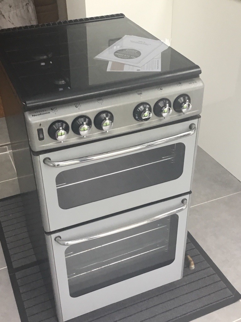 Sold STOVES NEW WORLD FREESTANDING GAS COOKER in Timperley