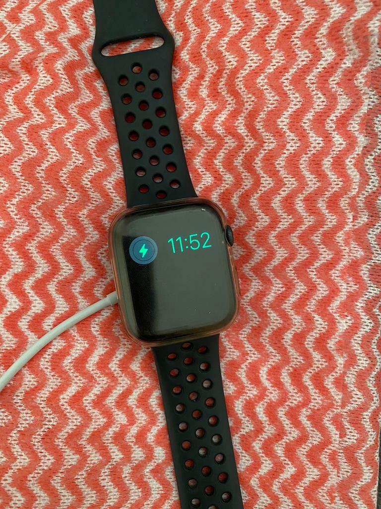 Apple Watch 5th gen 44mm | in Little Hulton, Manchester | Gumtree