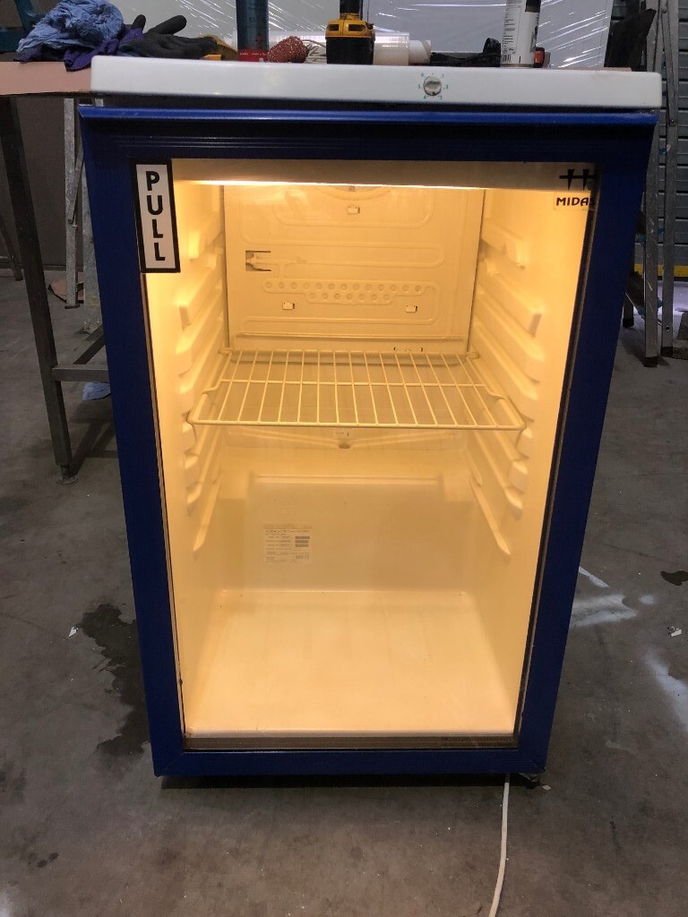 pepsi display fridge
