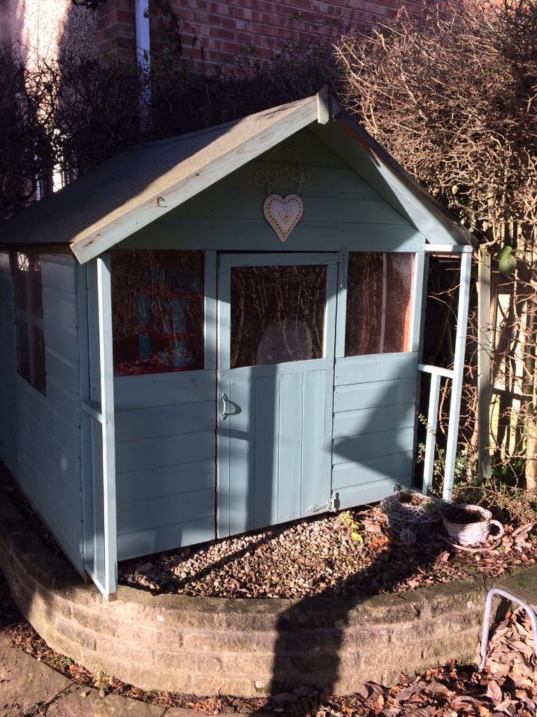 Wooden Wendy house with toy kitchen in Horsforth West 