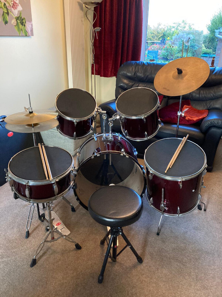 Stagg 5 Piece Drum Kit in Swanley, Kent Gumtree