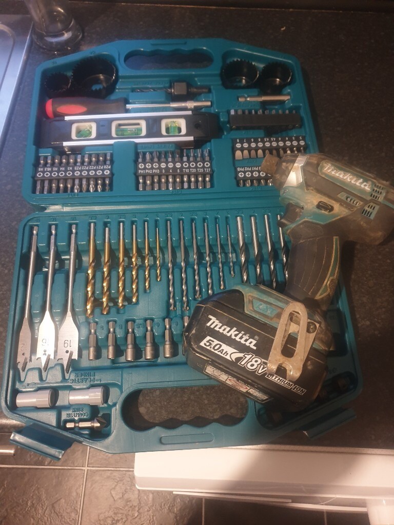 Makita Impact Driver & Drill Bit Set in Sunderland, Tyne and Wear