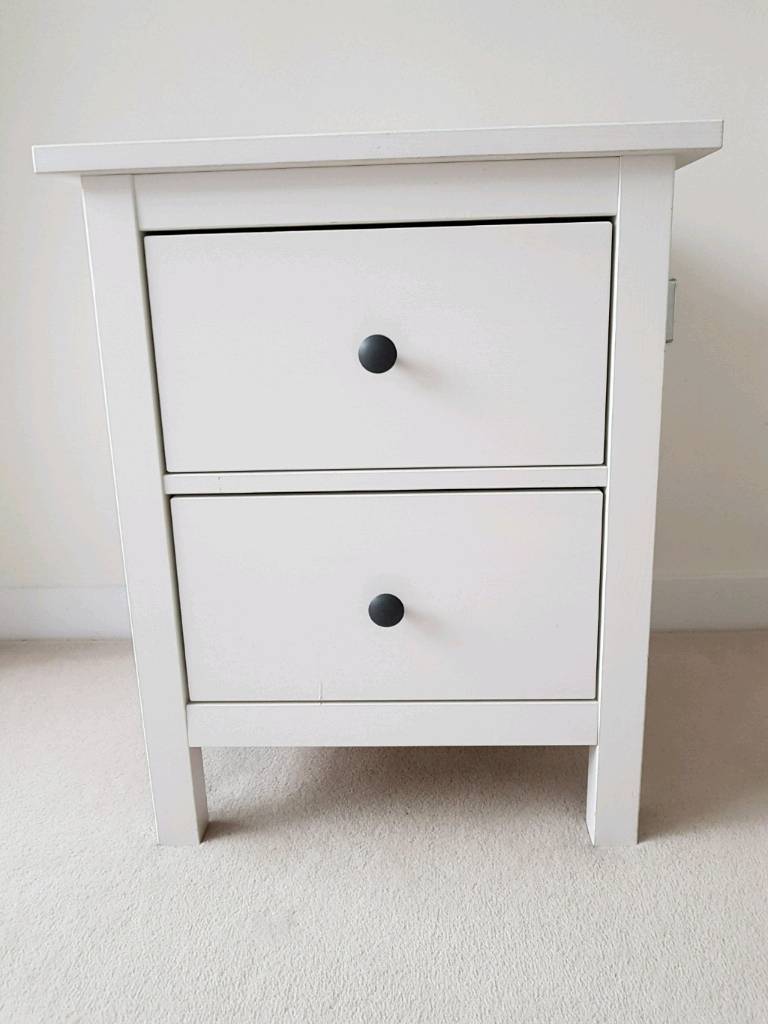 Ikea (hemnes) night stand in mint condition in Brentford, London