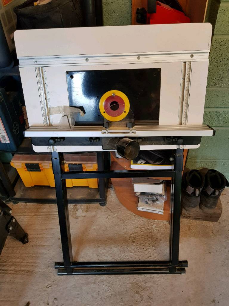 Axminster Foldable Router Table kit. in Somerset Gumtree