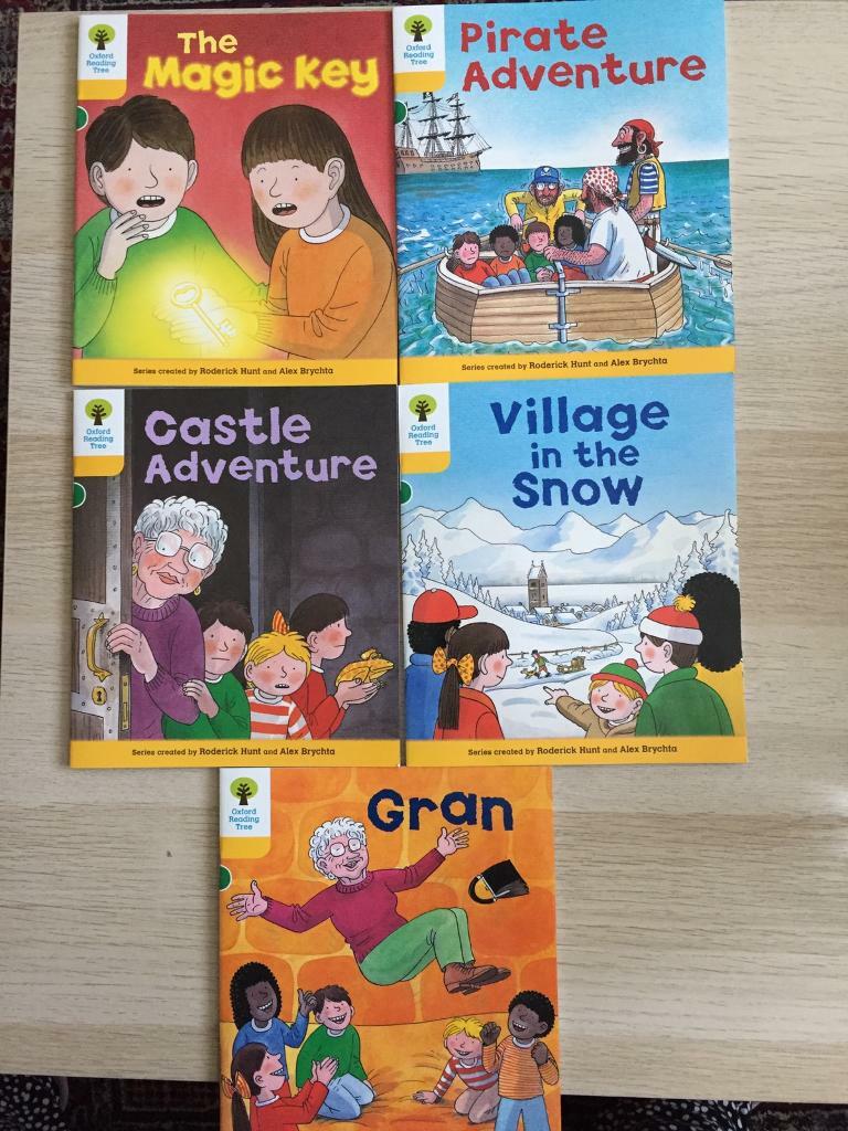Kids books Biff and chip 5 books | in Slough, Berkshire | Gumtree