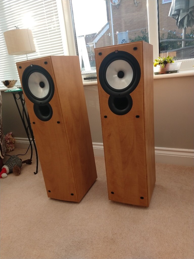Kef Q35.2 speakers immaculate in Gateshead, Tyne and Wear Gumtree