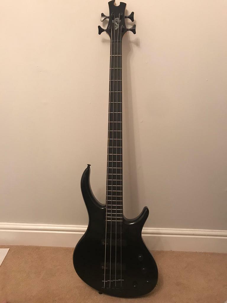 Bass guitar in Guisborough, North Yorkshire Gumtree