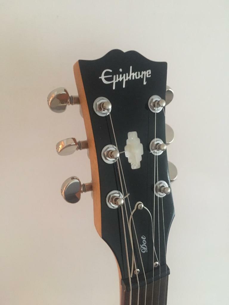 Epiphone dot 335 Gibson headstock in Cardross, West Dunbartonshire