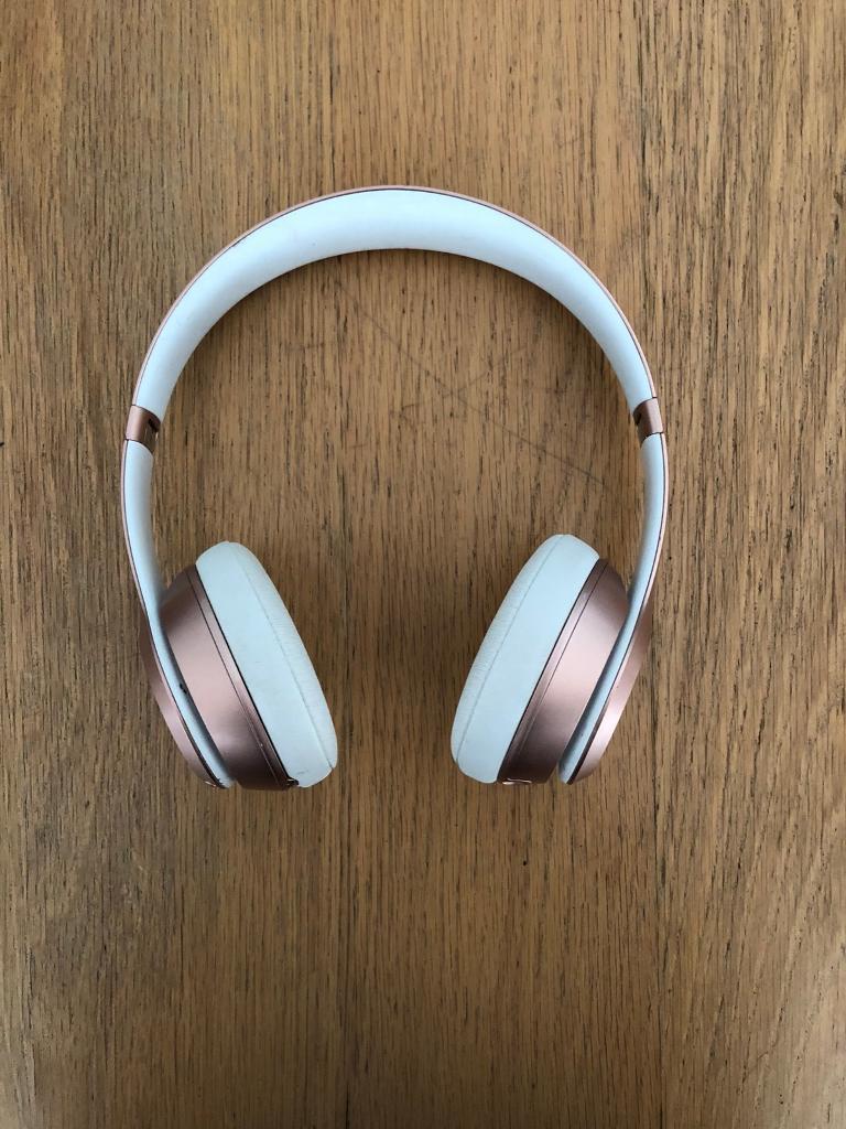 Beats Solo2 Wireless Headphones in Rose Gold in Southside, Glasgow