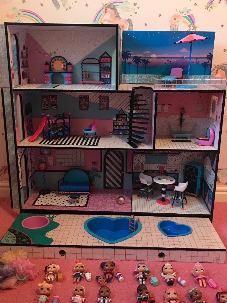 Lol doll house plus dolls in Cambuslang, Glasgow Gumtree