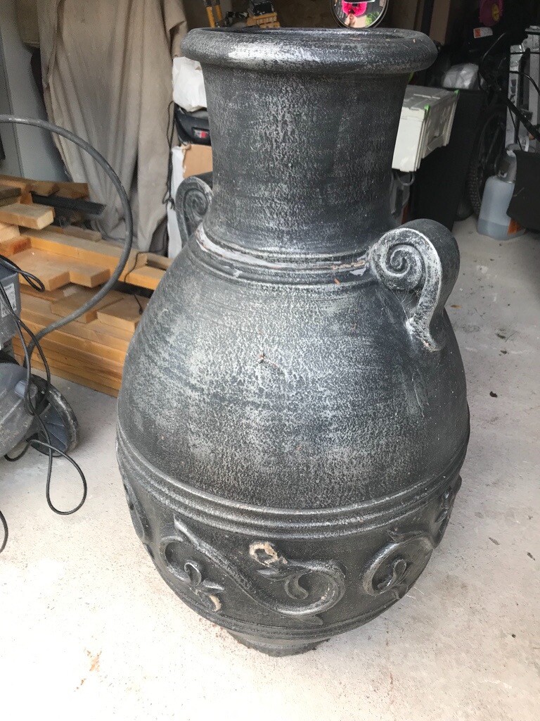 Extra Large Garden Urns x 2 in Laurencekirk, Aberdeenshire Gumtree