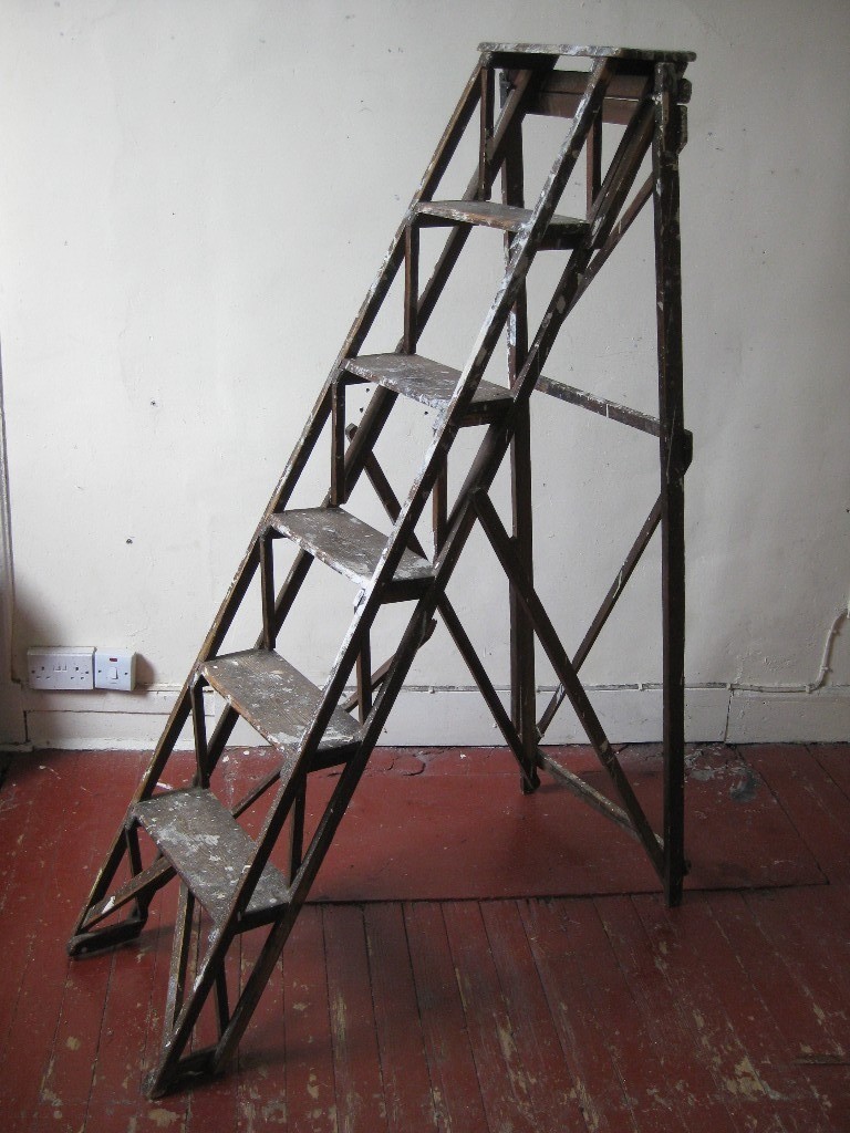 VINTAGE WOODEN STEP LADDERS 5FT TALL DIY SHOP DISPLAY WEDDING in St