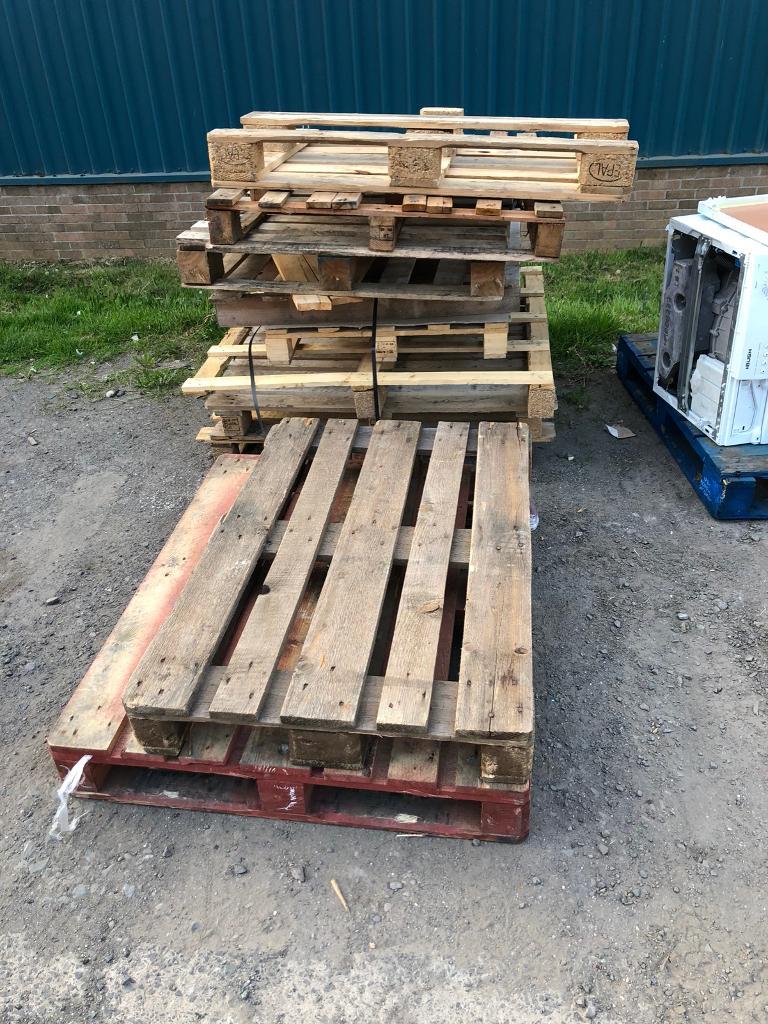 Free Wooden Pallets in Linwood, Renfrewshire Gumtree