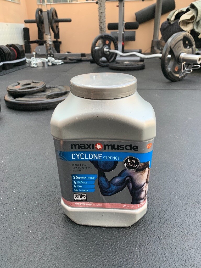 Maximuscle Cyclone 1.26kg Whey Protein Powder, Strawberry Flavour in