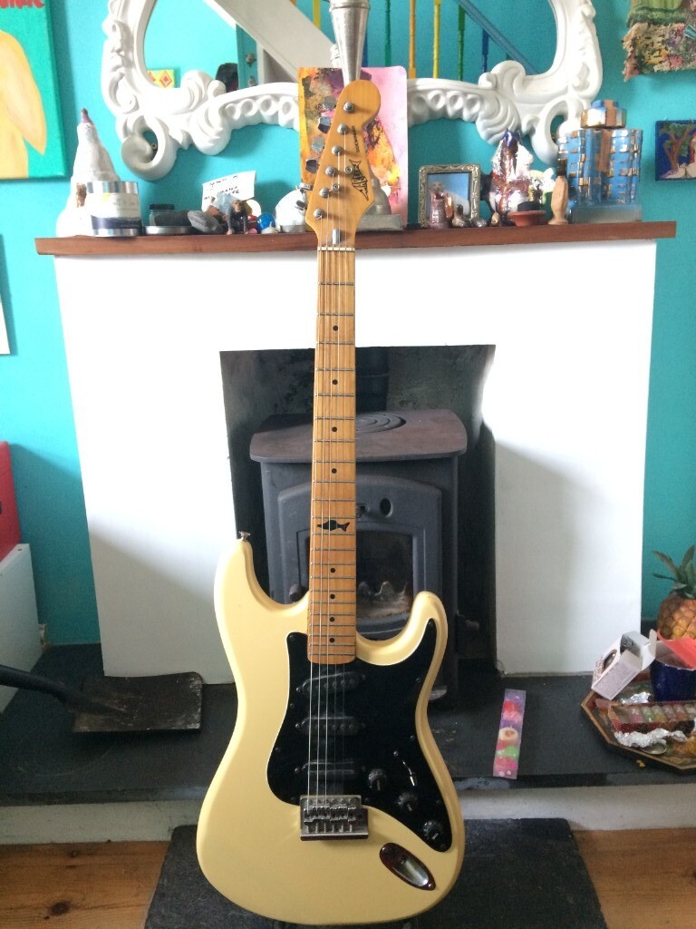Marlin Sidewinder Electric Guitar in Penryn, Cornwall Gumtree