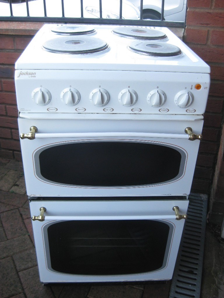 Creda freestanding electric cooker, white in Gwersyllt, Wrexham Gumtree