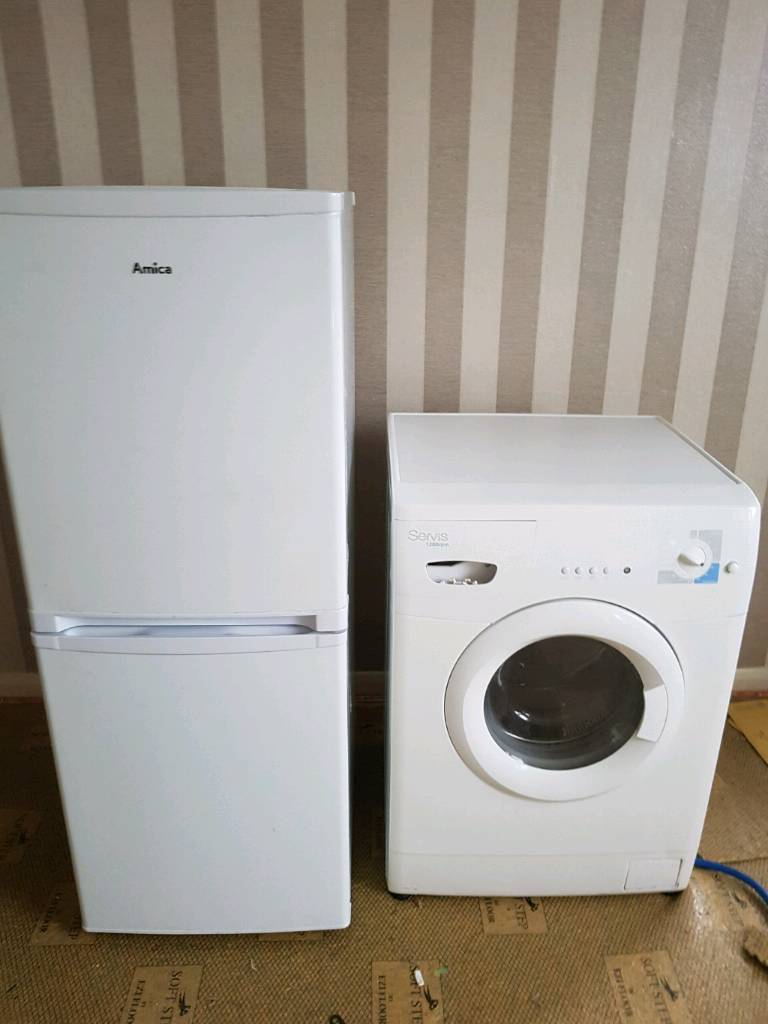 Fridge freezer and washing machine 😊 in Southampton, Hampshire Gumtree