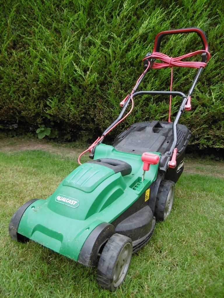 Electric Rotary Lawn Mower Qualcast, 37cm (14.5in),1600W Used in
